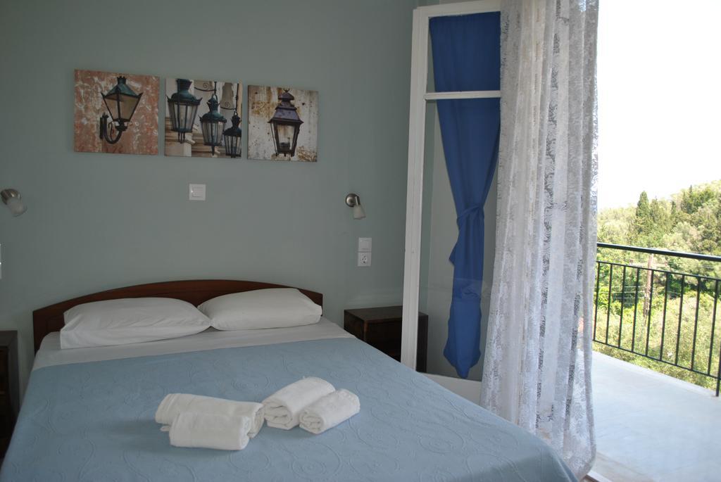 Helios Splendid Aparthotel 3*